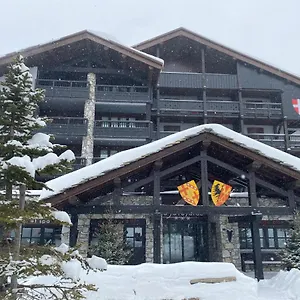 La Savoyarde 3*, Val-dʼIsère Francia